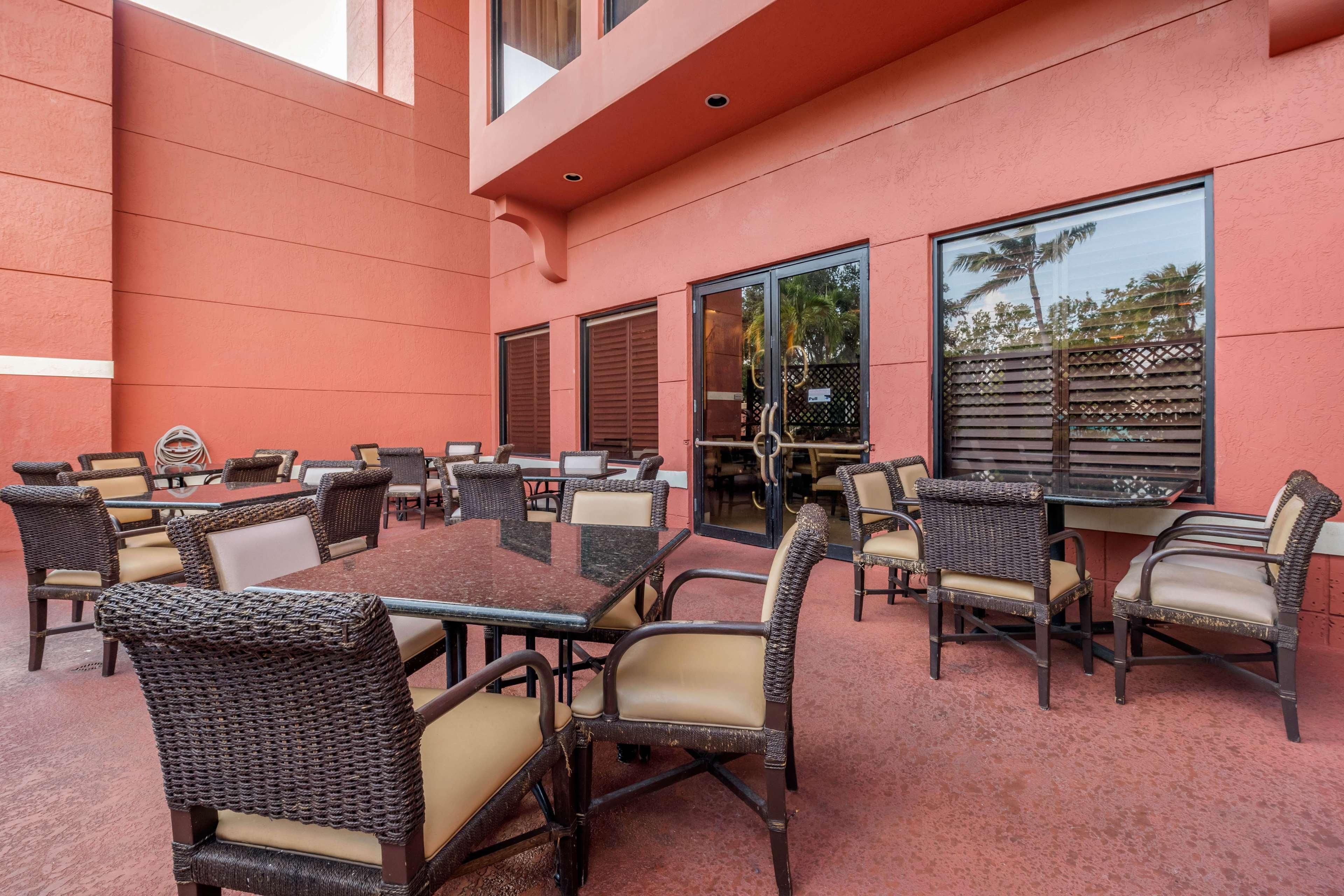 Best Western Plus Palm Beach Gardens Hotel & Suites And Conference Ct Екстер'єр фото
